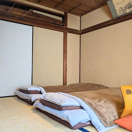 Guesthouse Itoya Кіото Екстер'єр фото