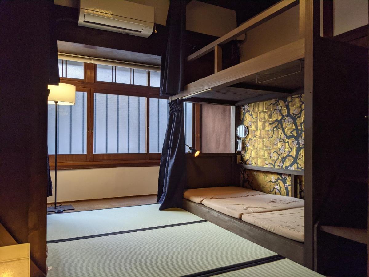 Guesthouse Itoya Кіото Екстер'єр фото