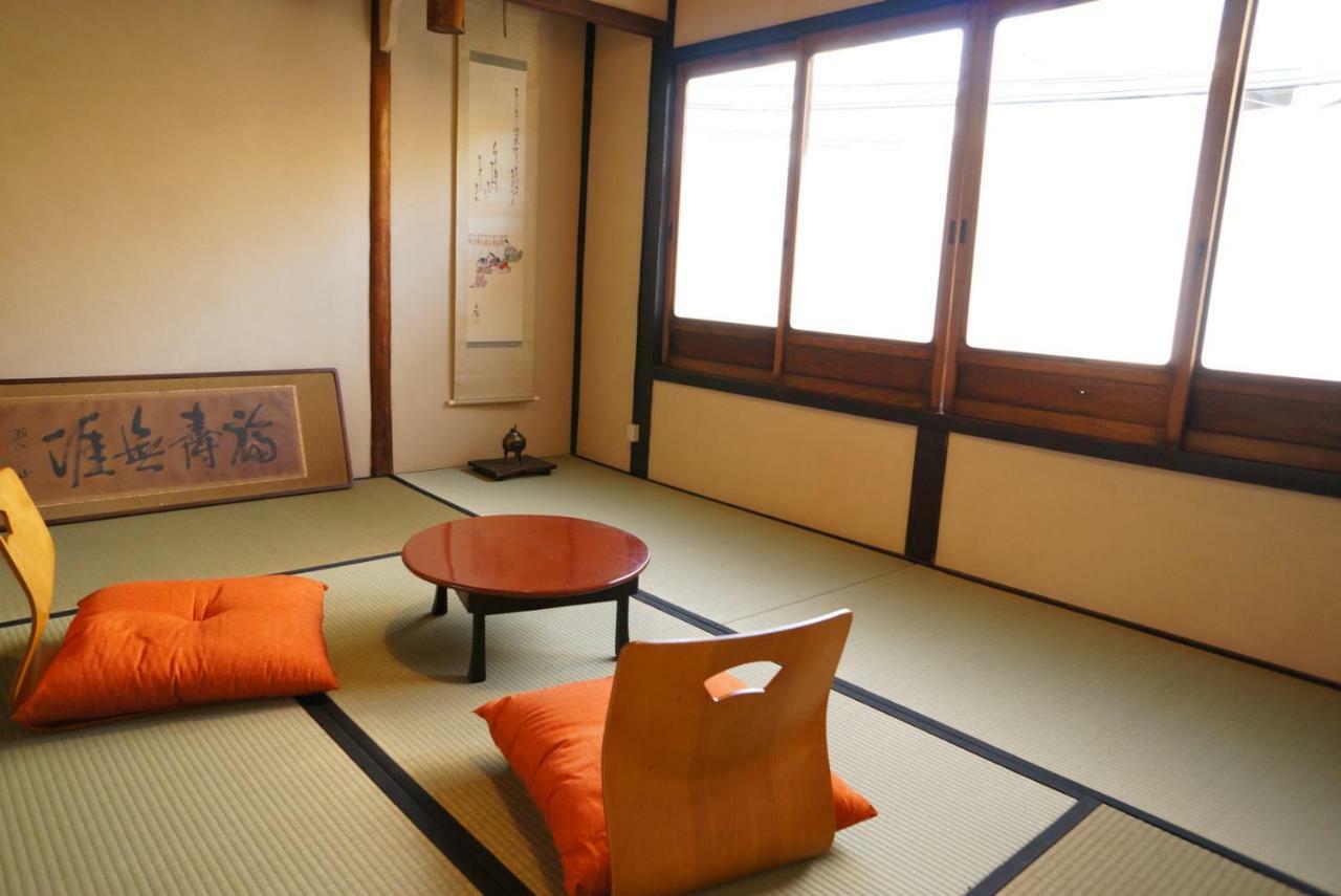 Guesthouse Itoya Кіото Екстер'єр фото